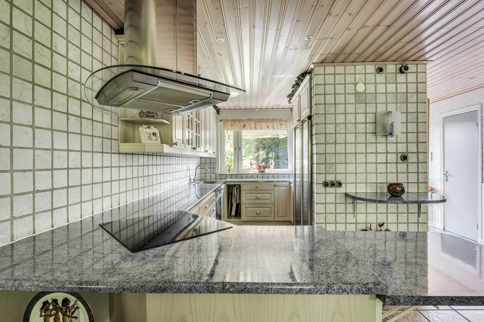 5 rum Radhus på Basgränd 60 Vällingby - Kälvesta Stockholms kommun - bild 8