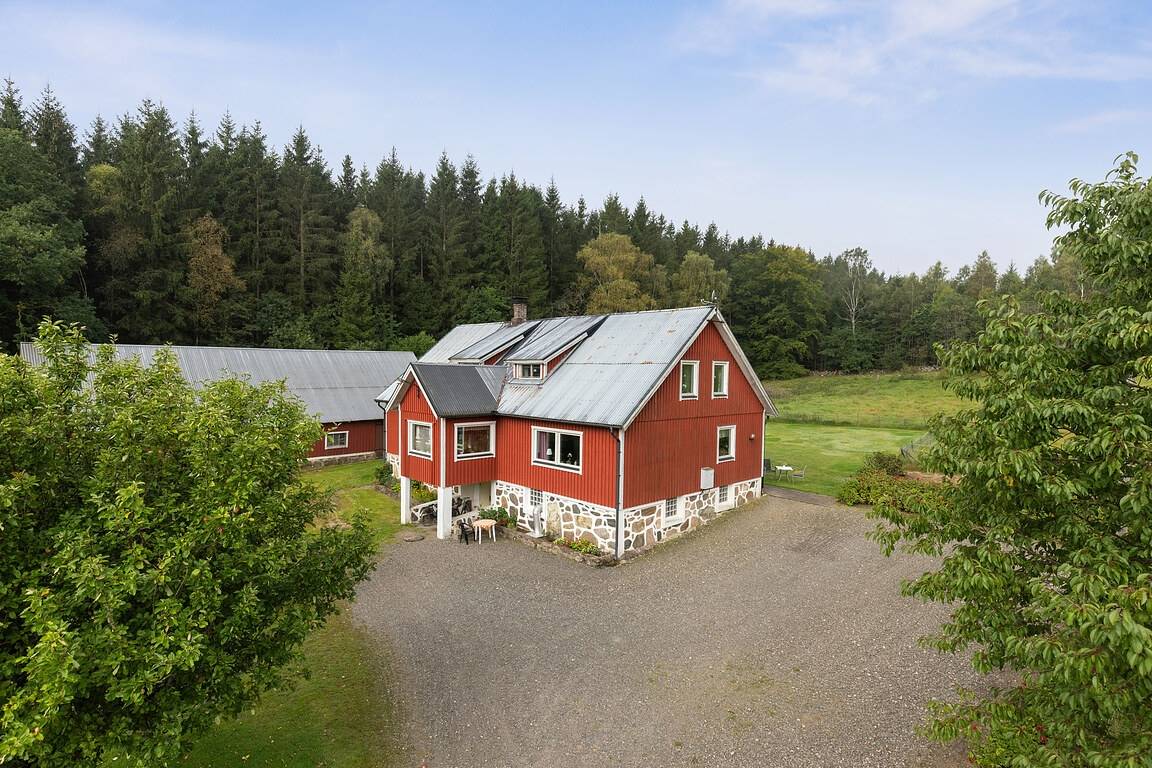 6 rum Villa på Selins väg 13 Eket Örkelljunga kommun - bild 2