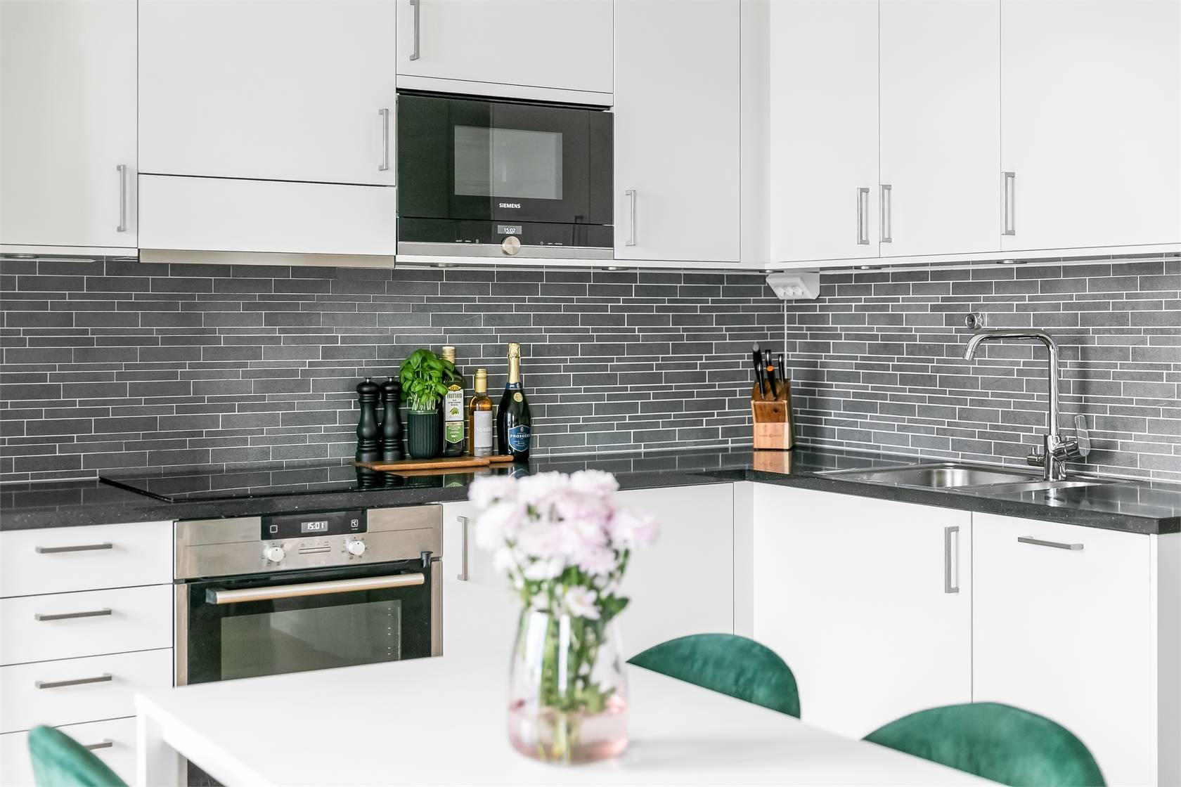 1.5 rum Lägenhet på KARLSLUNDSVÄGEN 18 Barkarbystaden Järfälla kommun - bild 4