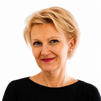 Mäklarbild på Natalja Tillgren