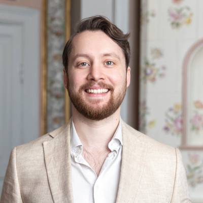 Mäklarbild på Philip Drougge