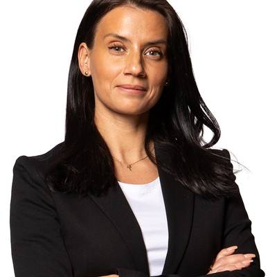 Mäklarbild på Elena Gomez