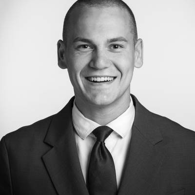 Mäklarbild på Emil Dahlin