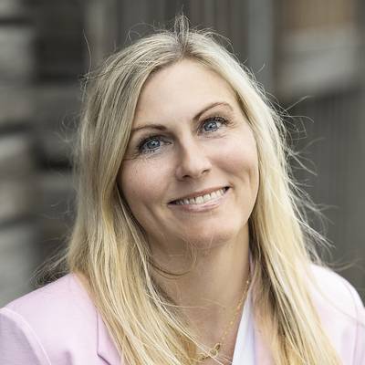 Mäklarbild på Helena Holmberg