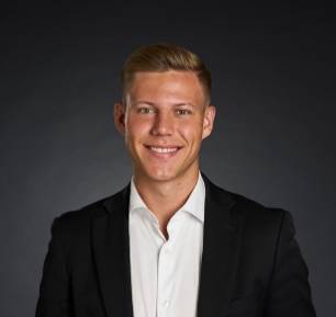 Mäklarbild på Magnus Edmark