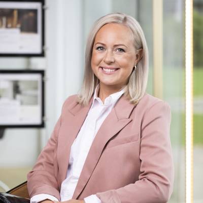 Mäklarbild på Lovisa Möller