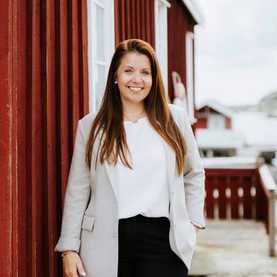 Mäklarbild på Angelica Johansson