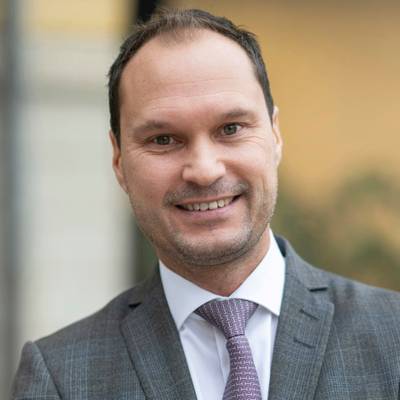 Mäklare Alex Edenvik