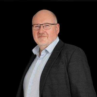 Mäklarbild på Anders Carlsson