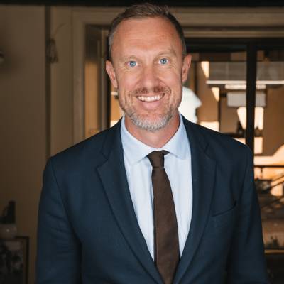 Mäklarbild på Stellan Schewenius