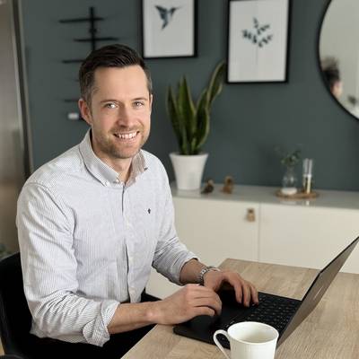 Mäklarbild på Erik Kihlman