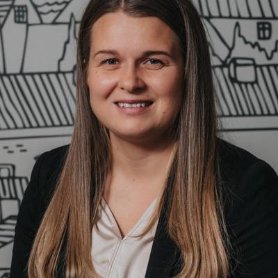 Mäklarbild på Sara Nilsson