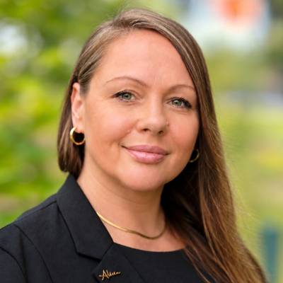 Mäklarbild på Alicia Alexandus