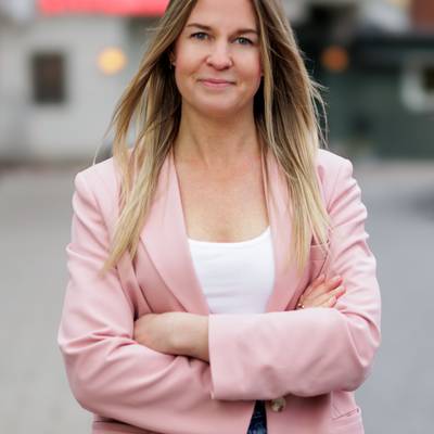 Anna Blid, Svensk Fastighetsförmedling
