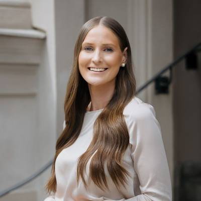 Mäklarbild på Isabelle Jern