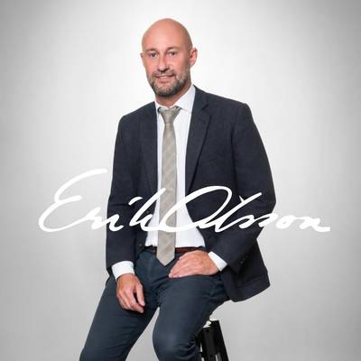 Mäklare Daniél Holmqvist