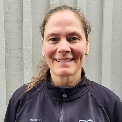 Mäklare Elin Brask