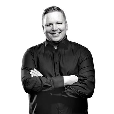 Mäklare Staffan John