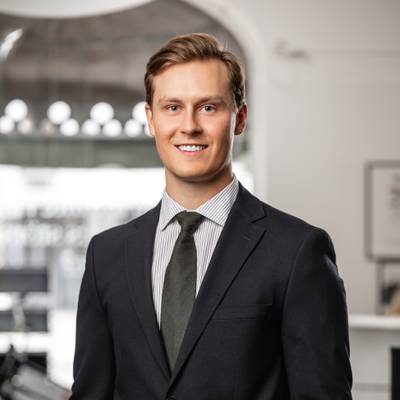 Mäklarbild på Herman Tröjbom