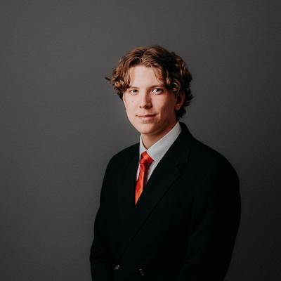 Mäklare Emil Bauer