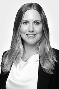 Mäklare Caroline Enström