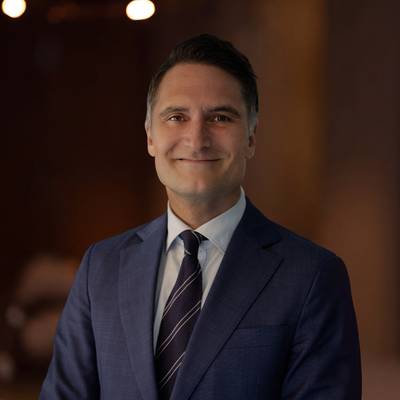 Mäklare Sebastian Arnell