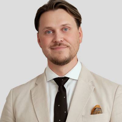 Mäklarbild på Max Huss