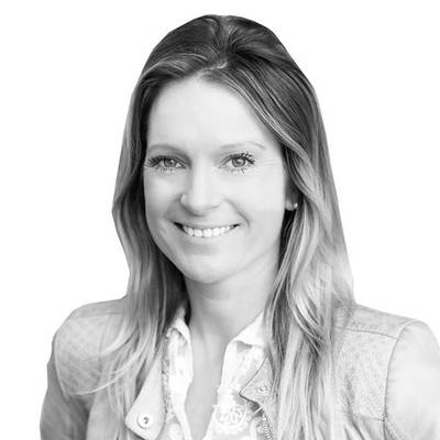 Mäklare Anna Petersson