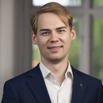 Mäklare Lucas Montin