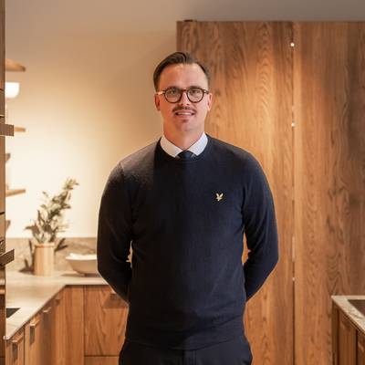 Mäklarbild på Pontus Andersson