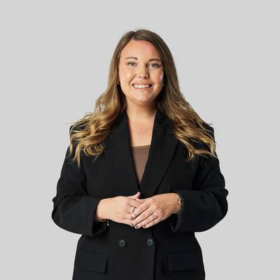 Mäklarbild på Izabelle Nilsson