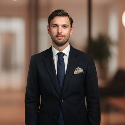 Mäklare Robin Davidsson