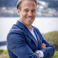 Simon Hallström
