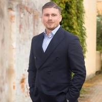 profilfoto på mäklare