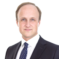 Mäklare Gabriel Augustsson, Le Grand Propriété