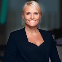 Mäklare Katja Åkerberg, Notar