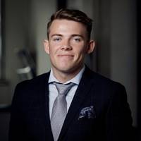 Mäklare Andreas Sjösten, Notar
