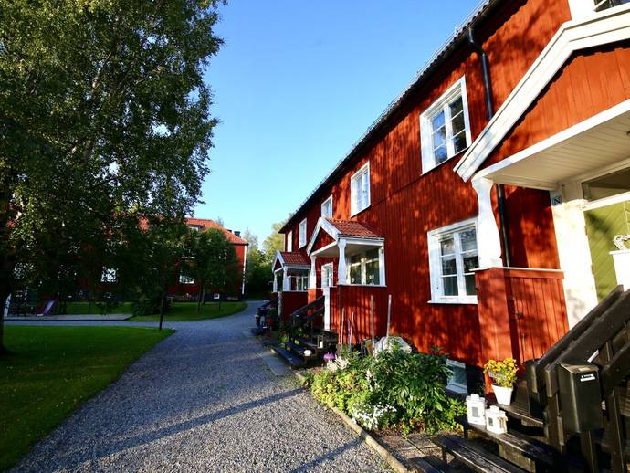 3 rok · 64,3 m² · Brunflovägen 48 N