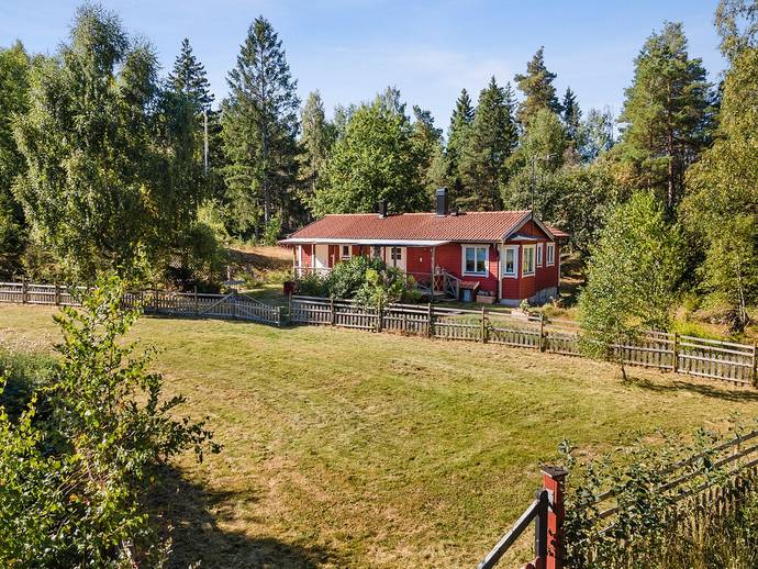 Hökebergsvägen 8 i Trosa Åda, Trosa kommun - villa till salu - Hemnet