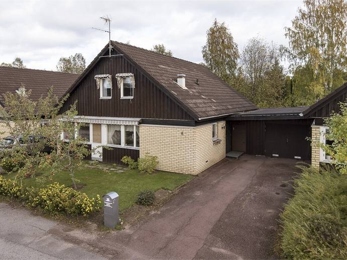 4 rok · 134 m² · Fasanvägen 8