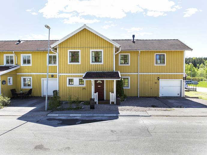 6 rok · 150 m² · Svarttjärnsvägen 22