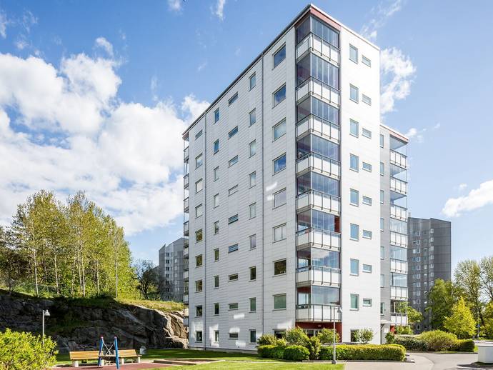 2 rok · 65 m² · Norra Dragspelsgatan 24