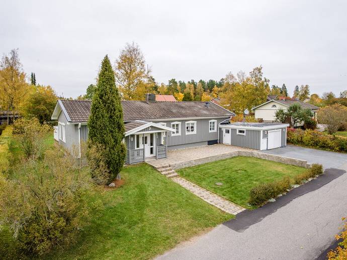 5 rok · 144 m² · Skogsmötesvägen 3