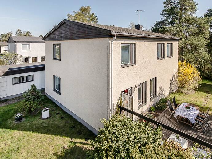 6 rok · 130 m² · Tunnbindargränd 5