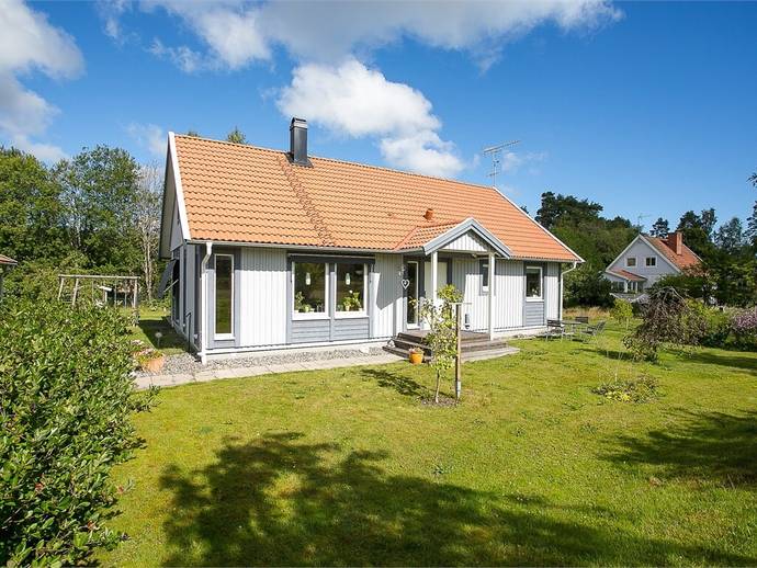 6 rok · 153 m² · Eket Liljegården