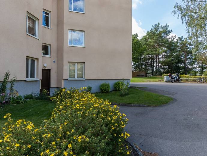 1 rok · 41,5 m² · Hagvägen 2 a