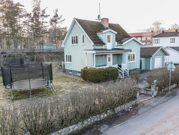 6 rok · 105 m² · Södra Skolgatan 7
