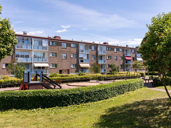 2 rok · 65,4 m² · Körkarlens gata 8