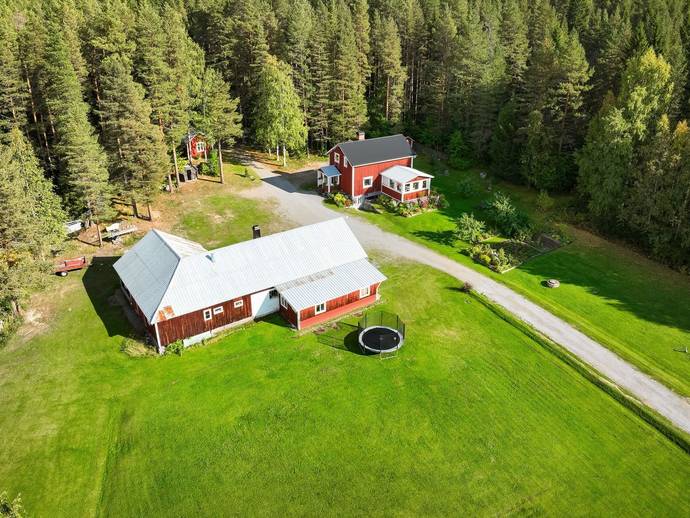 Norra Åbyn 120 i Norra Åbyn, Skellefteå kommun - gård/skog till salu ...
