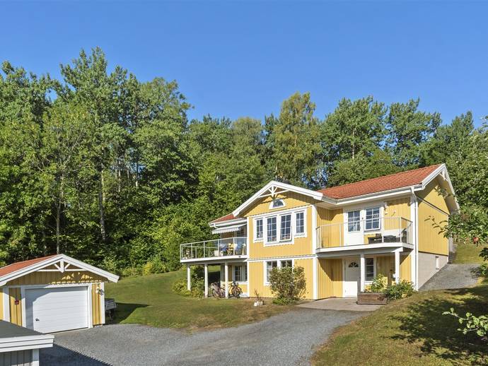 7 rok · 169 m² · Fältvägen 18